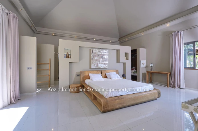 Beautiful Balinese villa with clean lines