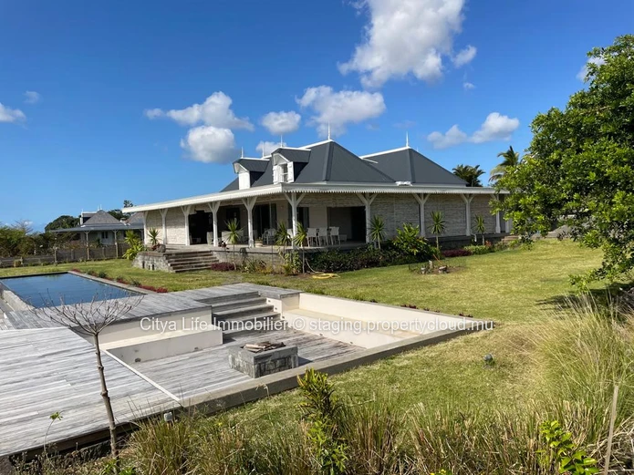 Maison / Villa - IML 965