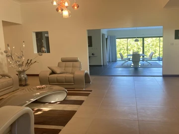 4 Bedroom Villa