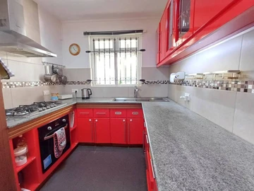 3 Bedroom Townhouse, Duplex