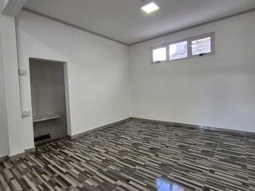 12 Bedroom Building