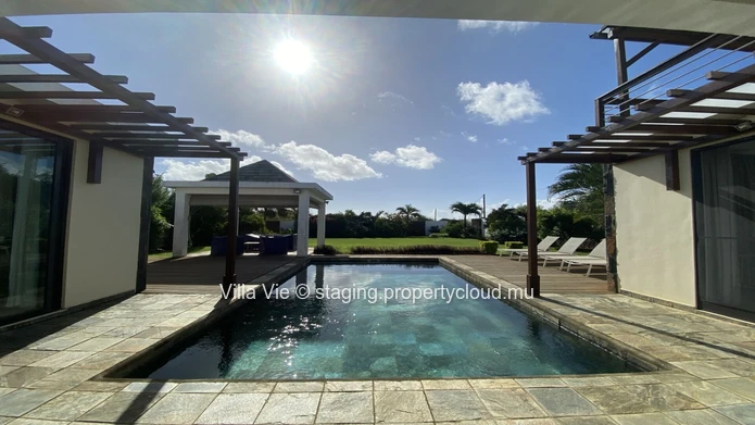 Cap Malheureux - Villa spacieuse de 4 chambres avec piscine et grand jardin