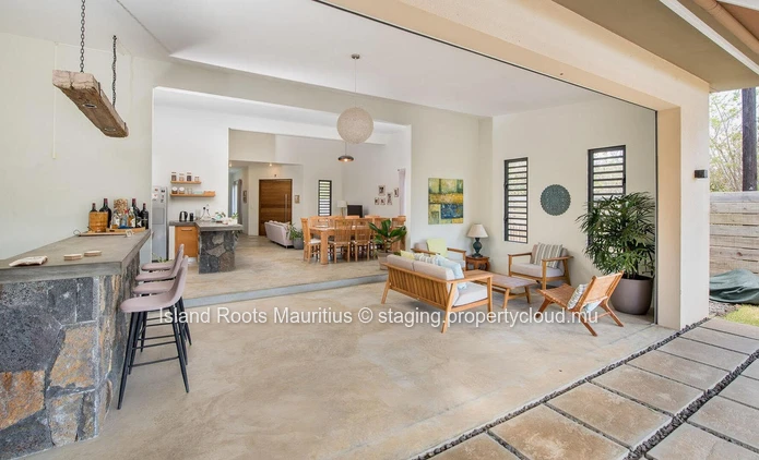Beautiful 3 bedroom villa for sale in Mont Mascal