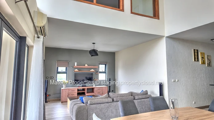 Superbe penthouse de 3 chambres à vendre à Sodnac.