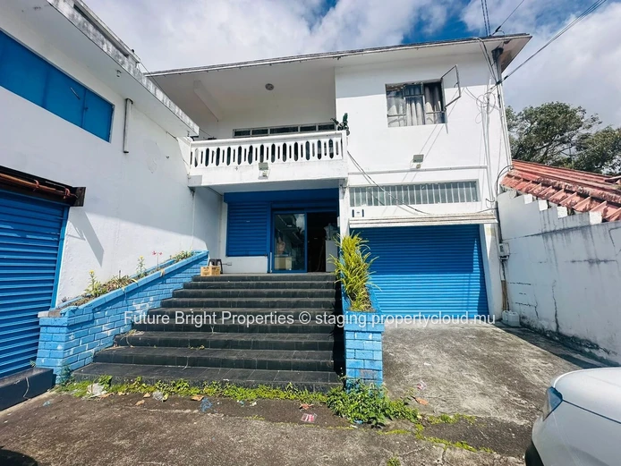 Unlock the potential of your business with this exceptional ground floor commercial property!