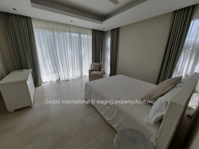 Superb villa for Rent - 4 bedrooms with Golf View | Anahita Beau Champ