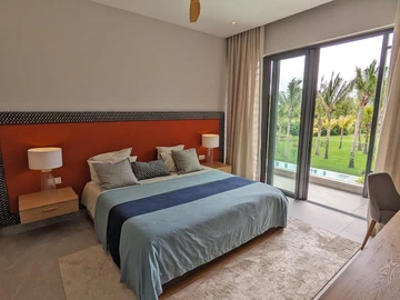 5 Bedroom Villa