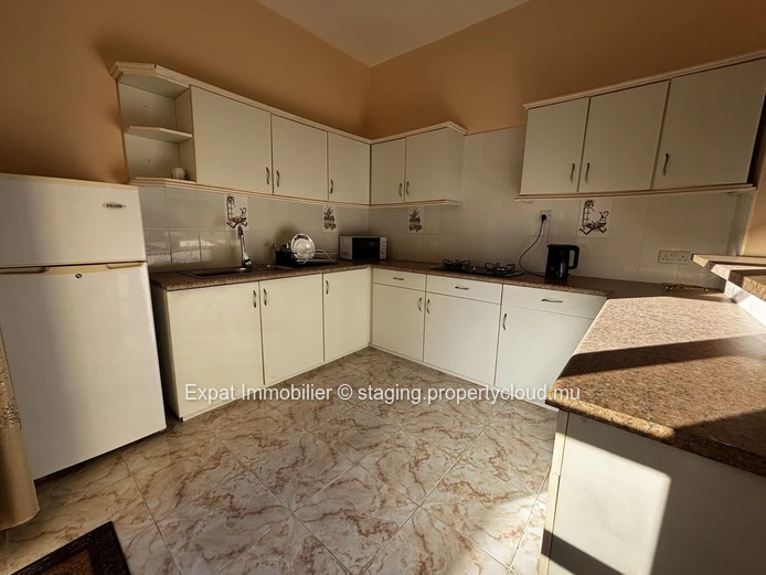 Duplex with swimming pool in a secure residential complex – Péreybère