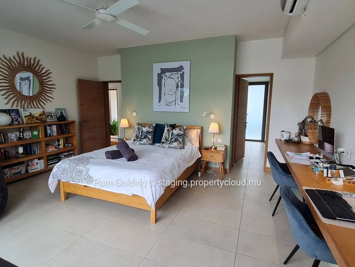 Luxueuse Villa de 4 Chambres au Mont Choisy - Vie Intérieure-Extérieure Harmonieuse