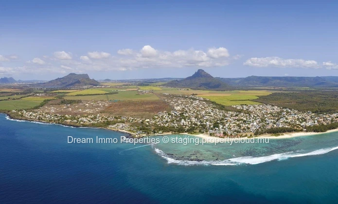 Terrains Residentiels Entre Montagne & Mer A Flic En Flac – Ile Maurice
