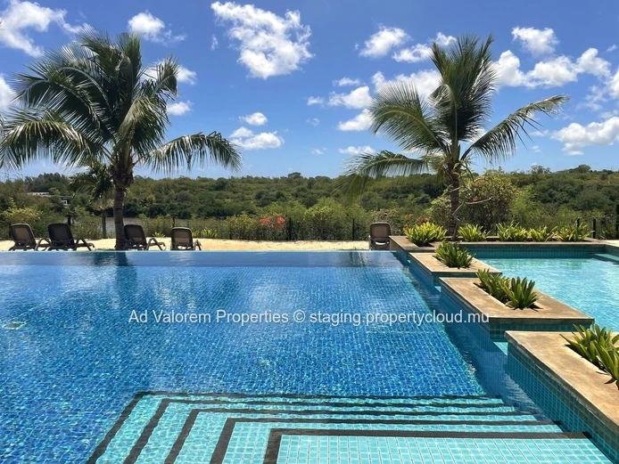 Two-Bedroom Duplex for Rent – River View (Sole Mandate)