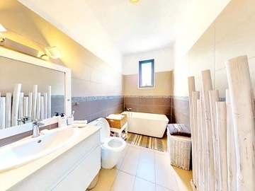 3 Bedroom Villa