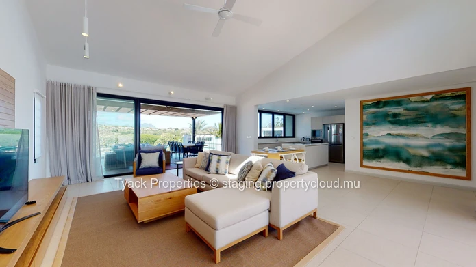 PDS Penthouse for Sale – Waterfront Luxury in Rivière Noire