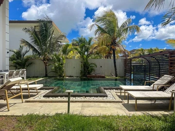 4 Bedroom Villa