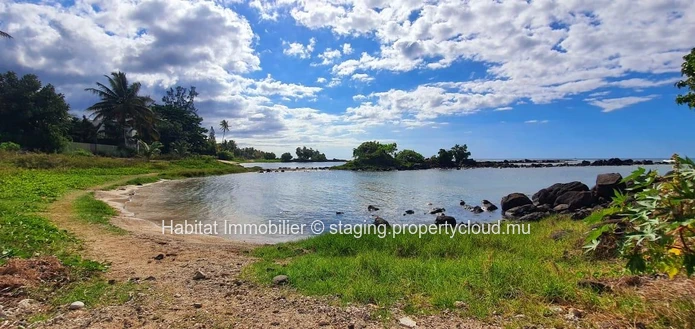 A VENDRE - Magnifique terrain à bail de 327 toises bénéficiant d'une vue à couper le souffle à Trou aux Biches