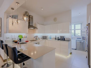 3 Bedroom Penthouse