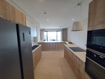 4 Bedroom Apartment