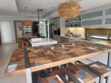 4 Bedroom Villa