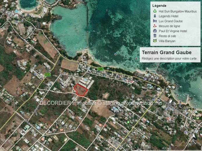 Residential land 10 minutes from the beach