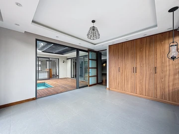 Maison de 6 Chambres