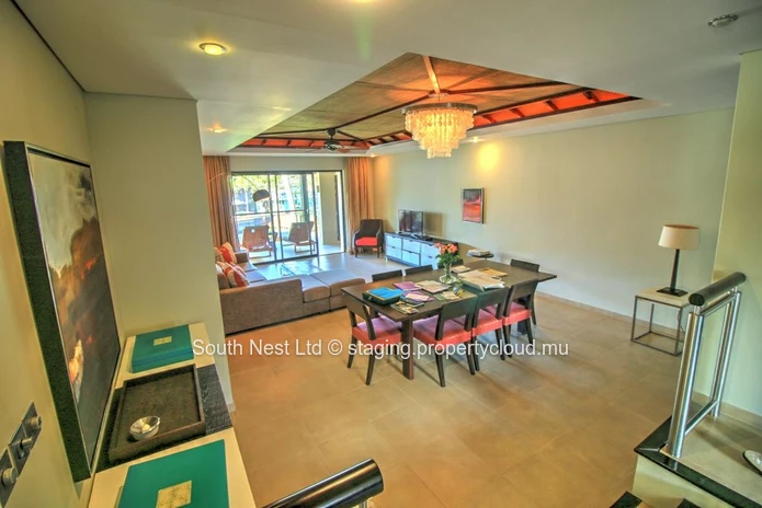 Luxury 3 bedroom apartment in a prestigious estate.