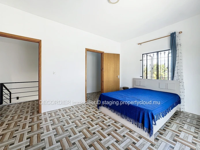Pretty 3-bedroom house with swimming pool (Sole Mandate)