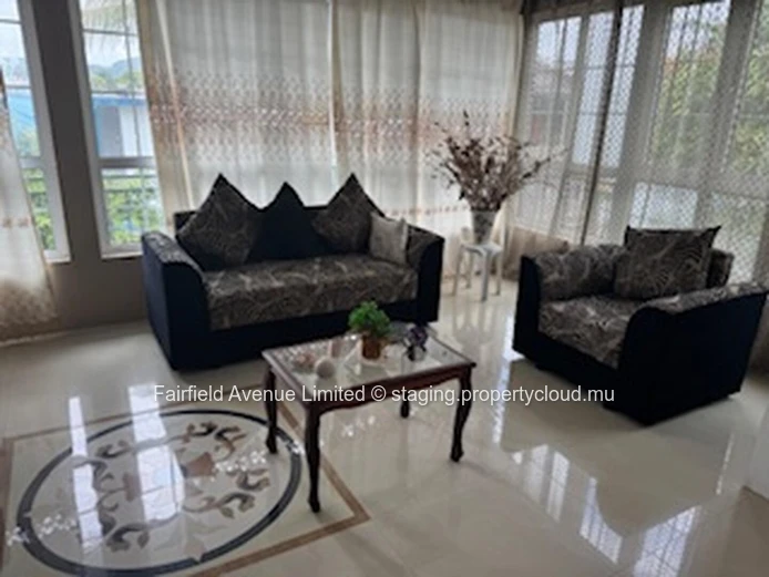 "Prime Commercial Space in Petit Verger, Moka - 300m², Mountain Views, Parking, Close to Amenities - Priced at Rs 15M"