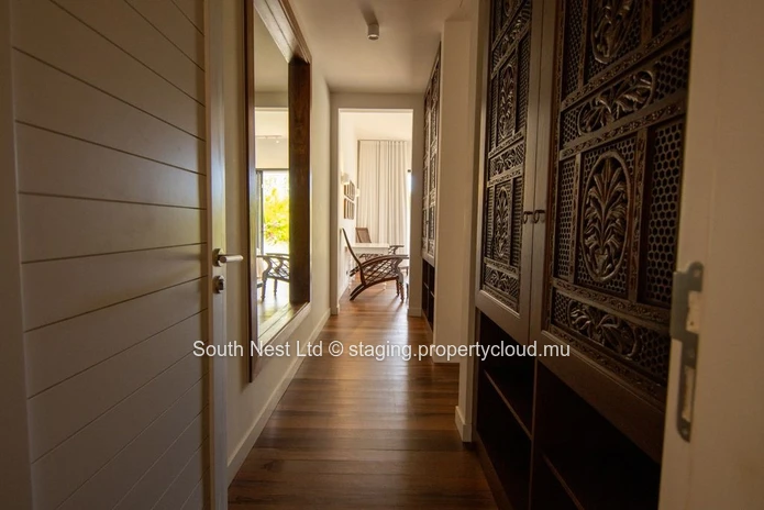 Modern triplex villa with 4 bedrooms