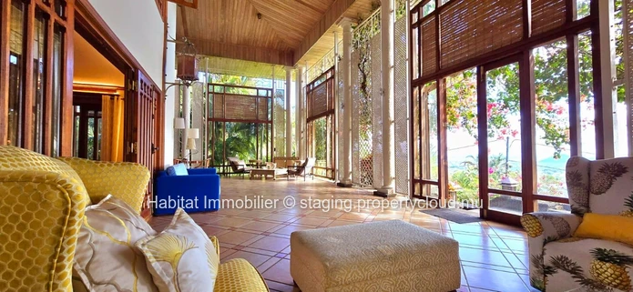 Nestled in one of the most prestigious and residential neighborhoods of Floréal, this unique property of around 800 m...