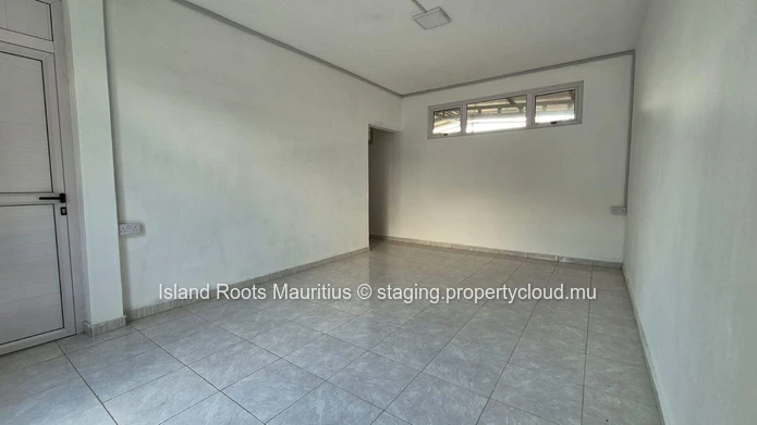 Immeuble de 6 appartements situé à Triolet