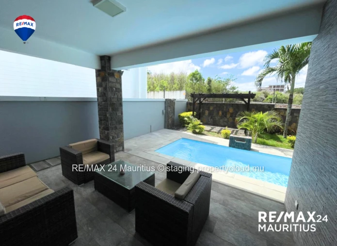 Stunning 3 Bedroom Villa  in Pereybere