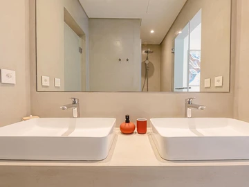 2 Bedroom Penthouse