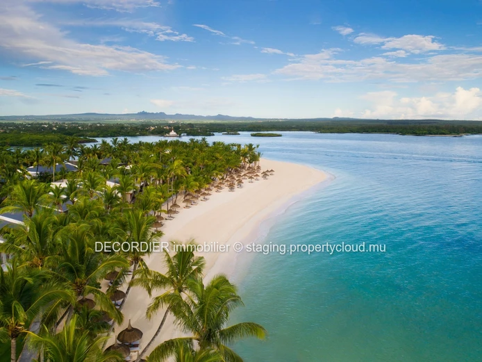 Freehold waterfront villas - accessible to foreigners