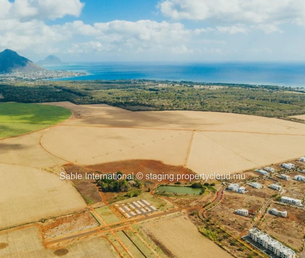 Terrain résidentiel à vendre à Flic en Flac, 761m²