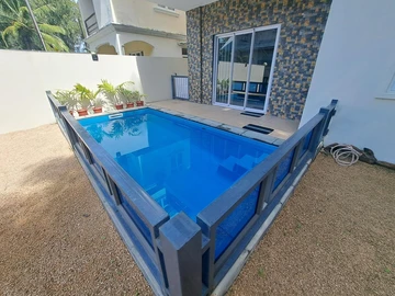 6 Bedroom Apartment
