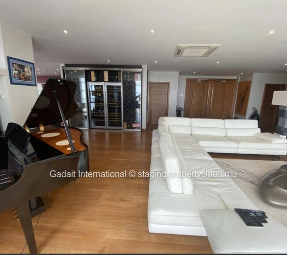 Penthouse Somptueux avec Vue Panoramique