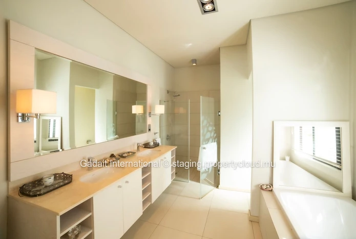 A louer magnifique villa de 4 chambres sur la côte ouest de Tamarin