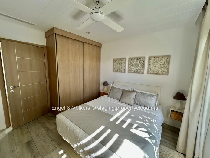 Exceptional Luxury Home for Sale – Secure Residence Near Amenities