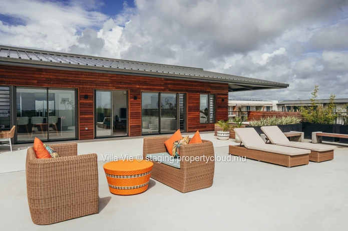 Grand Baie - Elégant penthouse de 2 chambres incluant des services hôteliers haut de gamme