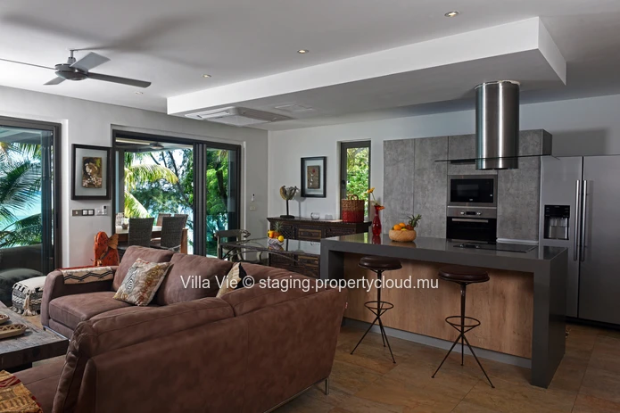 Péreybère - Superb 3 bedroom apartment on the beachfront