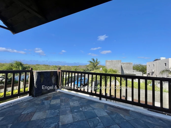 Elegant Villa in the Heart of the North - Sole