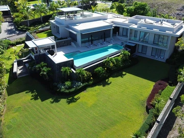 4 Bedroom Villa
