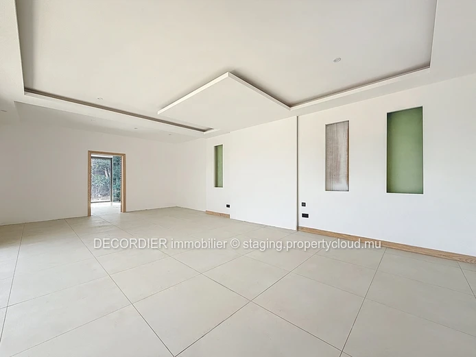Villa for Sale – Grand Baie