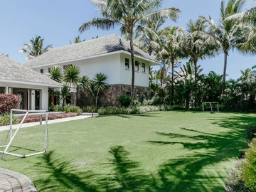 6 Bedroom House