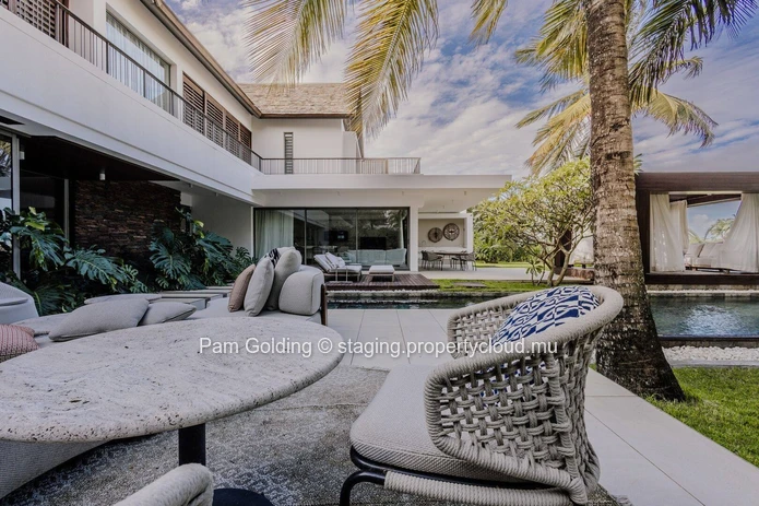 Welcome to Island Signature Villa: An Exquisite 4-Bedroom Custom-Designed Masterpiece