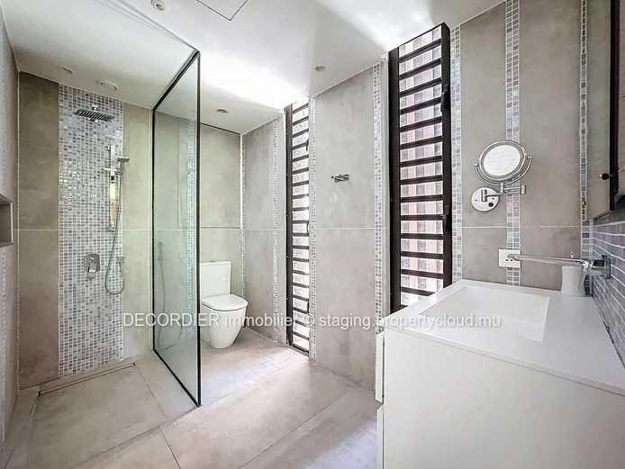 Apartment – Beachfront Living