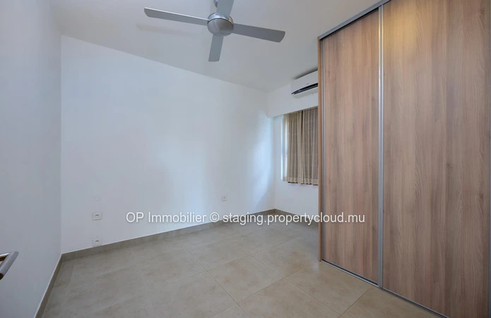 Luxury RES Apartment in Mon Choisy w/ Communal Pool, Fully Furnished, Close to Amenities - Only 530 000 €