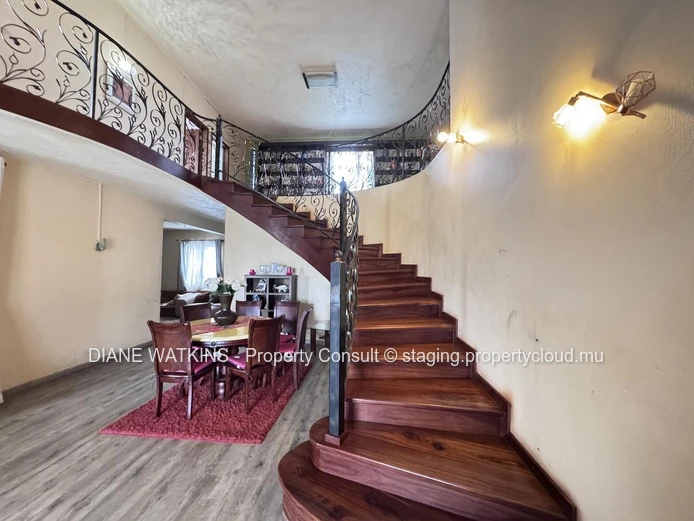 For Rent - Spacious 3 Bedroom Family Home in Wooton
