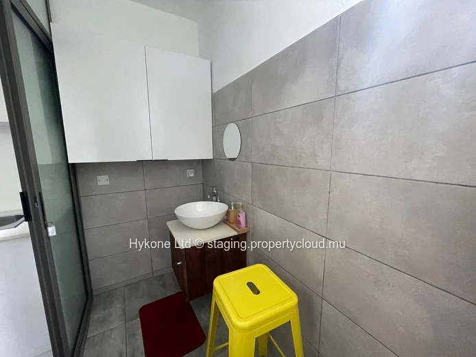 Villa For Sale In Pereybere (Res)