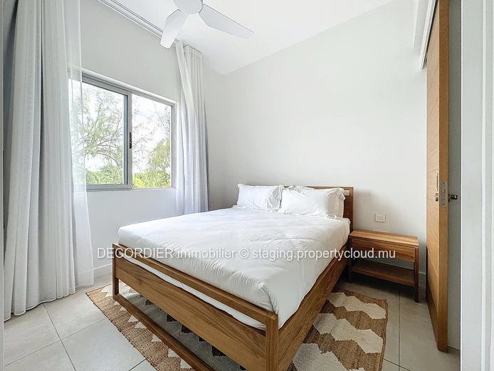 Beautiful apartment on the 1st floor facing the sea